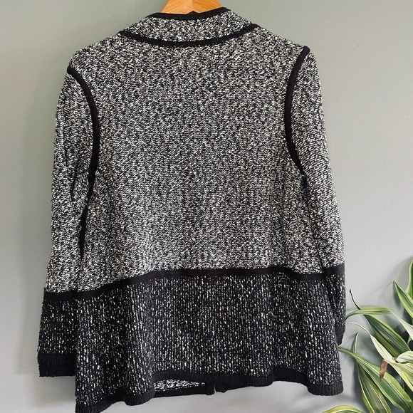 Karl Lagerfeld Paris Tweed One Button Cape Jacket M Black White Academia Coat - Picture 5 of 8